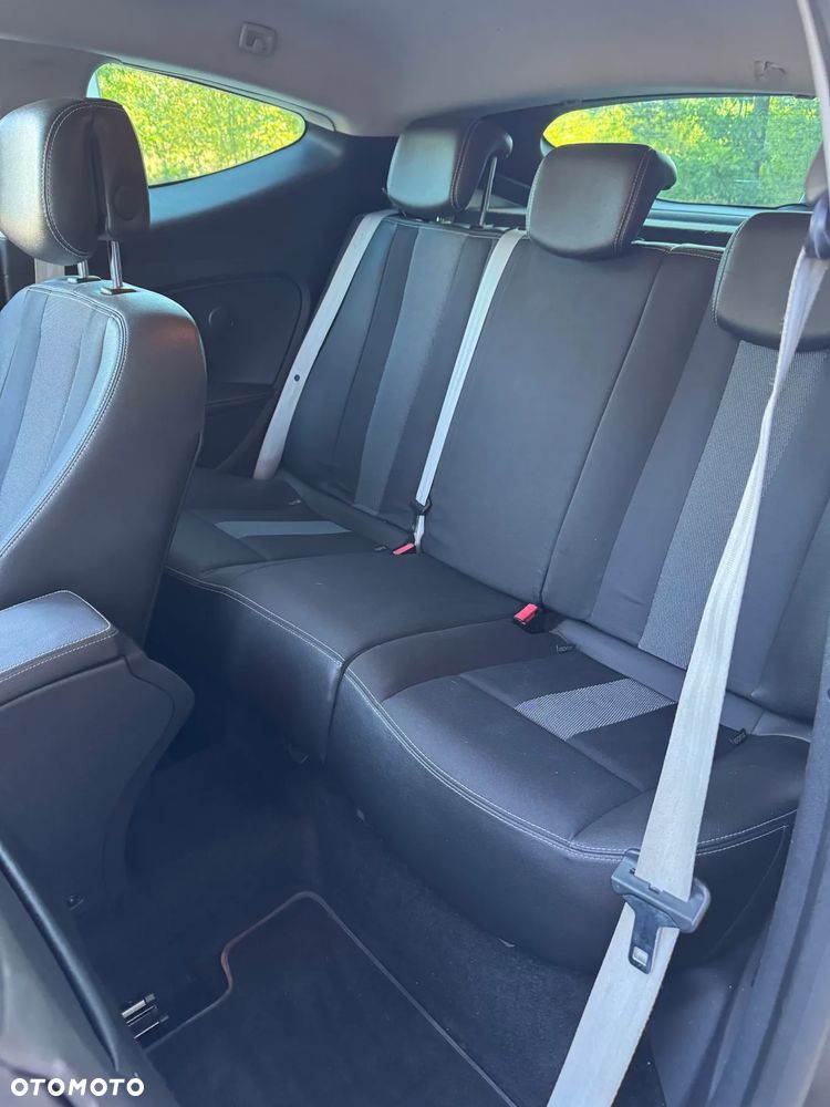 Renault Megane TCe 130 Coupe Bose Edition - 12