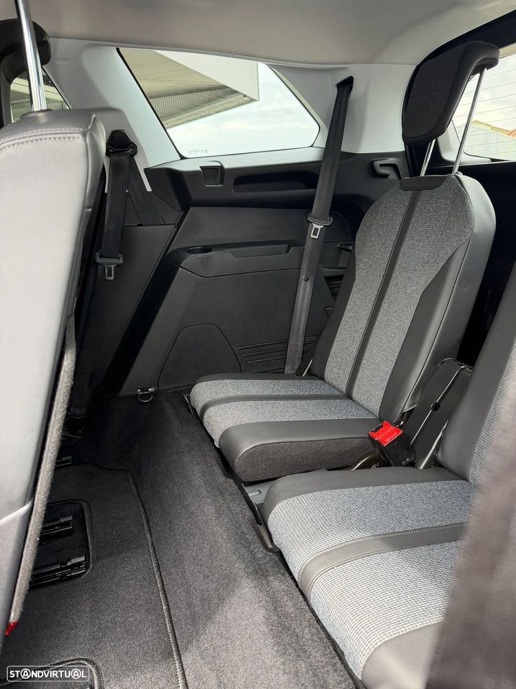 Peugeot 5008 1.5 BlueHDi Allure EAT8 - 8