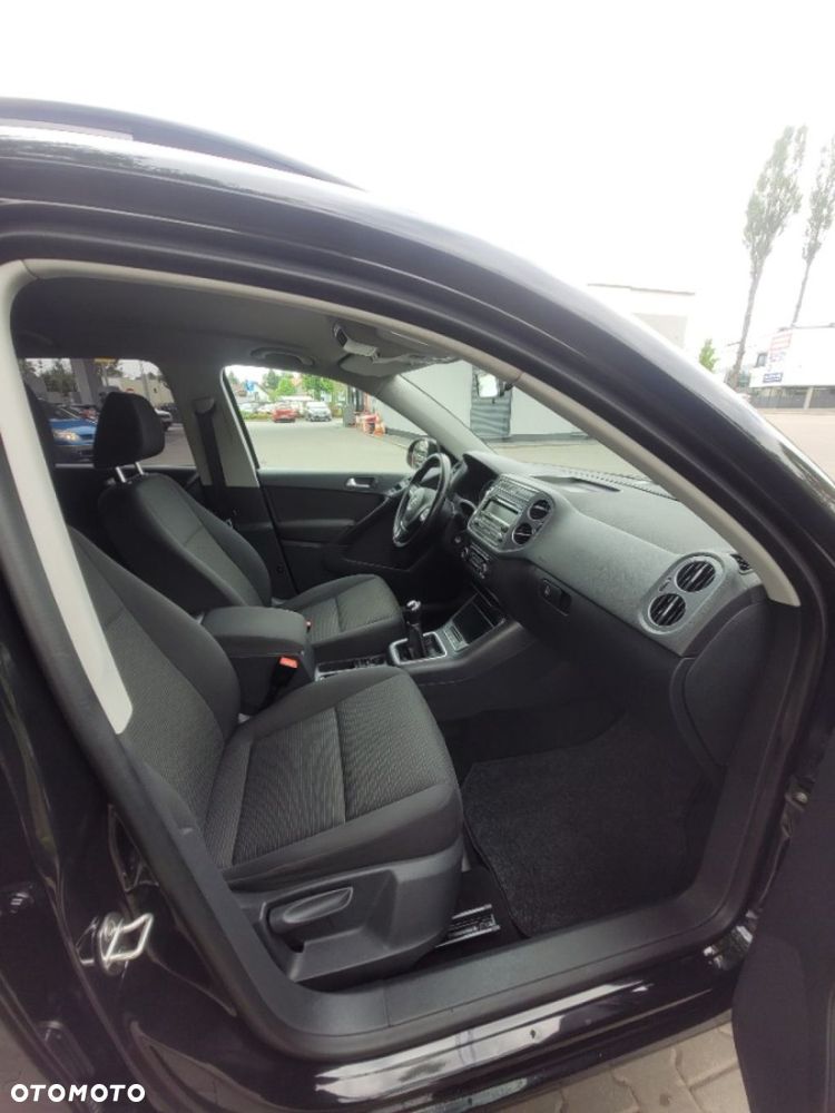 Volkswagen Tiguan - 17