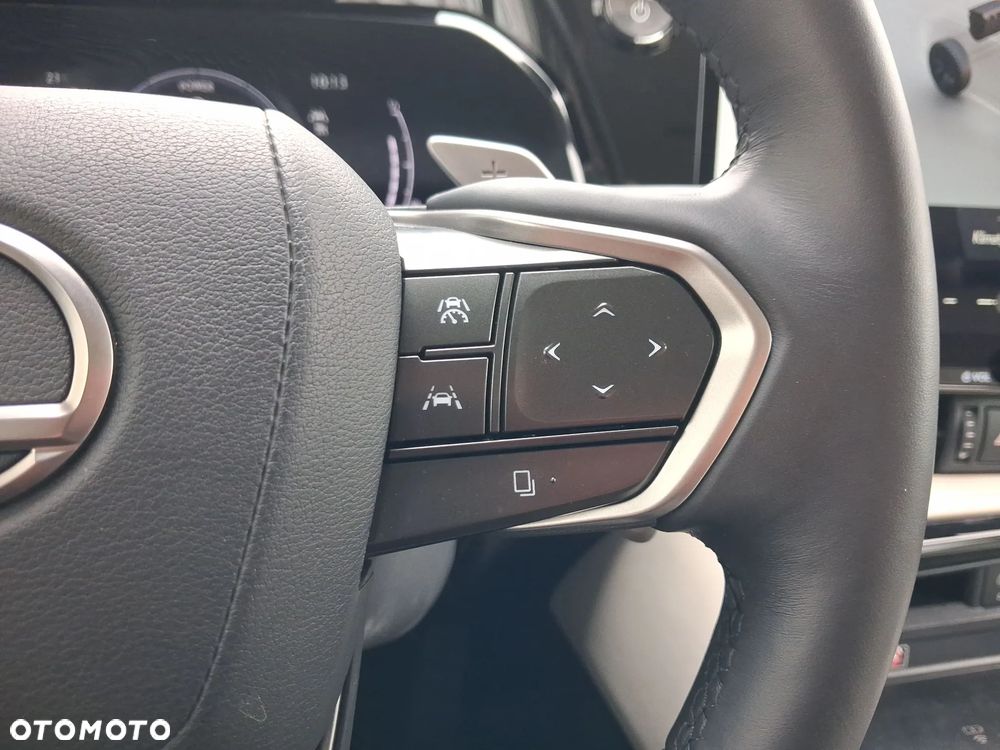 Lexus NX - 21