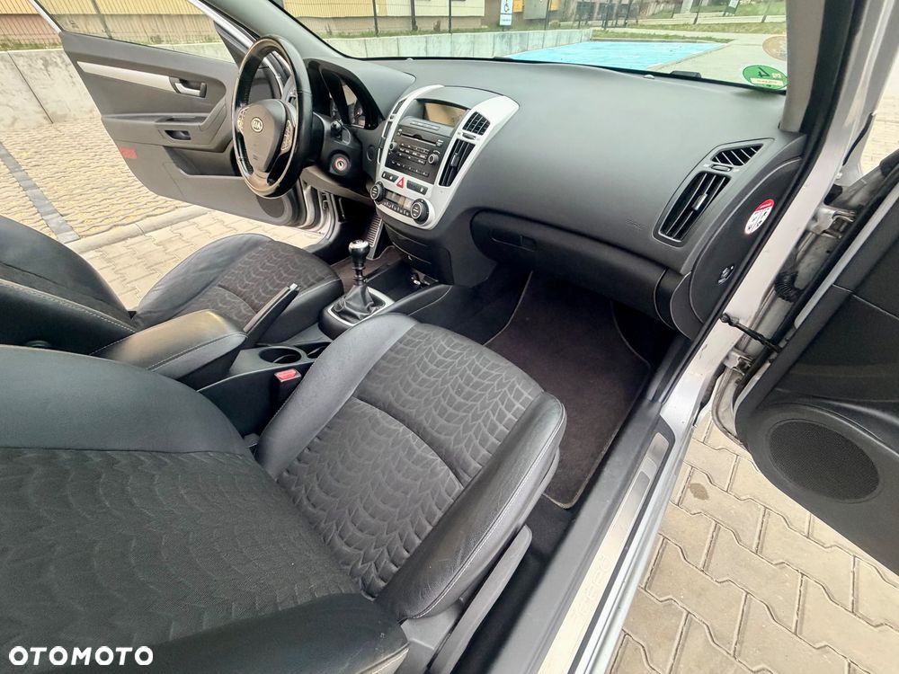 Kia ProCeed 1.6 Crdi Optimum - 17