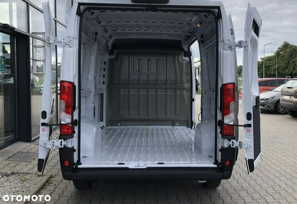 Opel Movano - 7