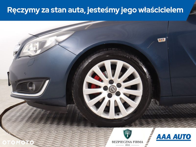 Opel Insignia - 16