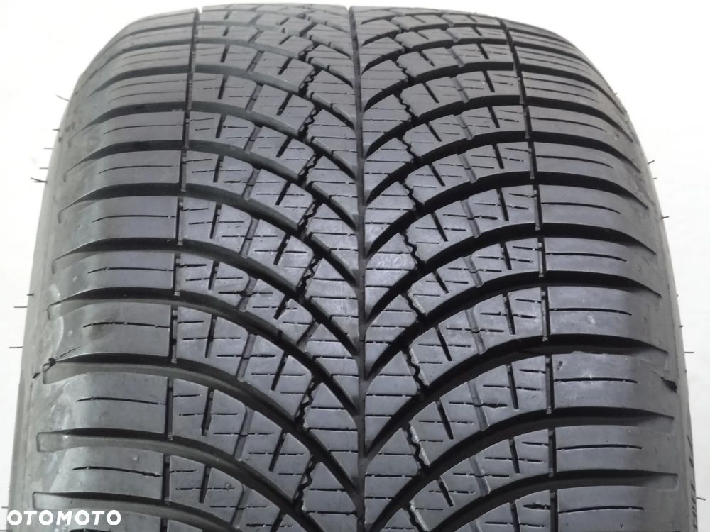 205/55R16 GOODYEAR VECTOR 4SEASONS G3 , 7,3mm B5520