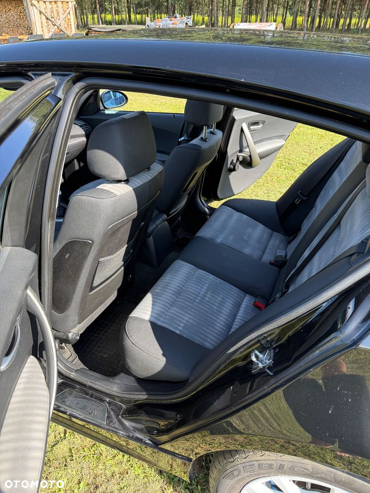 BMW Seria 1 116i - 8