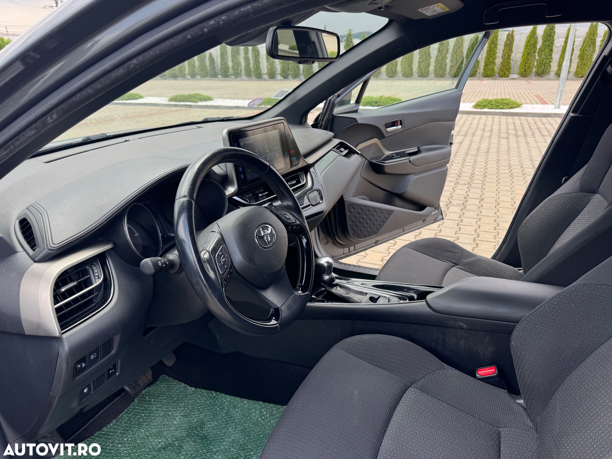 Toyota C-HR 1.8 HSD 122 CP 4x2 CVT C-ult Style - 9