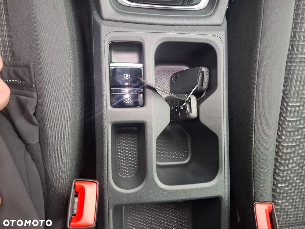 Volkswagen Caddy - 12