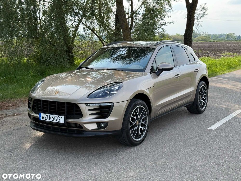 Porsche Macan - 1