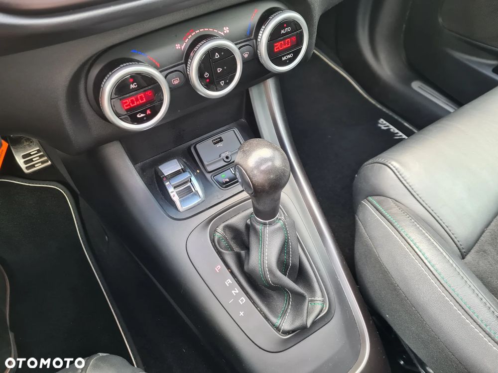 Alfa Romeo Giulietta - 24