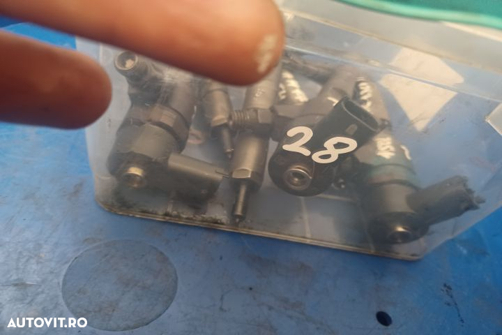 Injector motorina 0445110083 1.3 CDTI MX1253 Opel Corsa C [facelift] - 4
