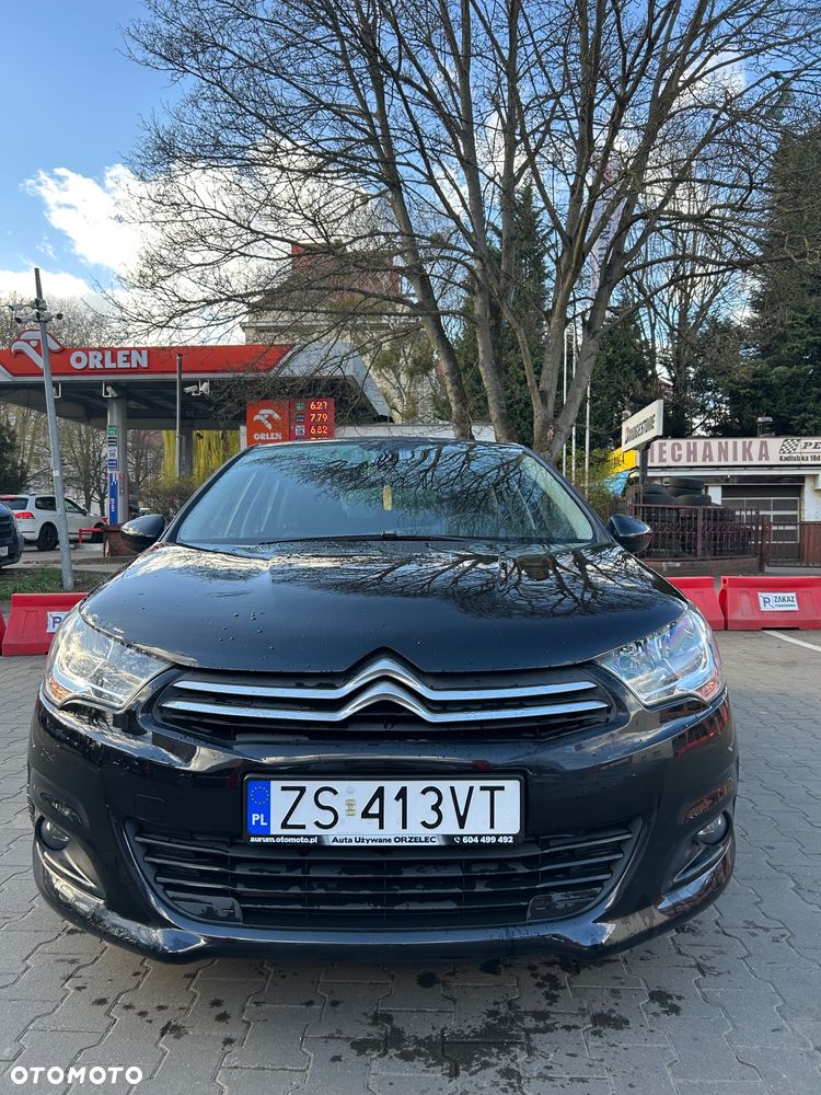 Citroën C4 e-HDi 115 ETG6 Exclusive - 2