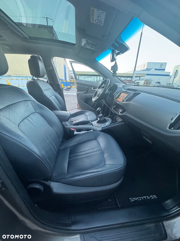 Kia Sportage - 15
