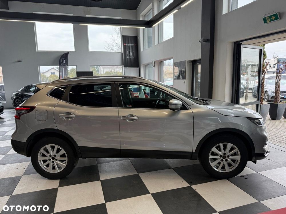 Nissan Qashqai - 4