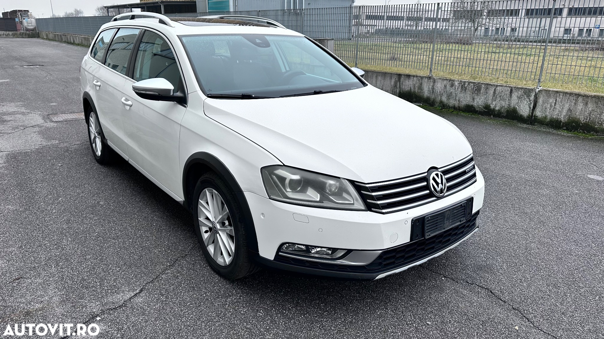 Volkswagen Passat Alltrack 2.0 TDI BlueMotion Technology - 3
