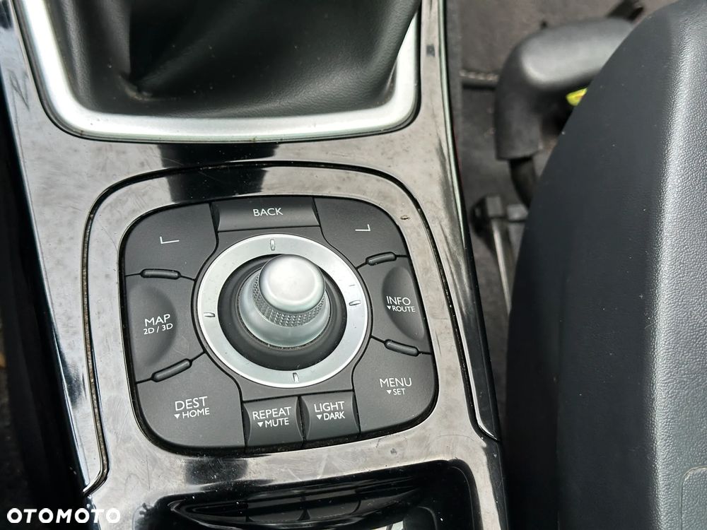 Renault Espace 2.0 dCi Authentique - 29