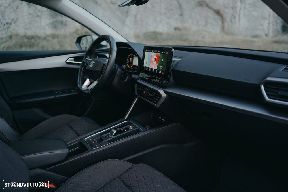 SEAT Leon ST 2.0 TDI DSG FR Black Edition - 8