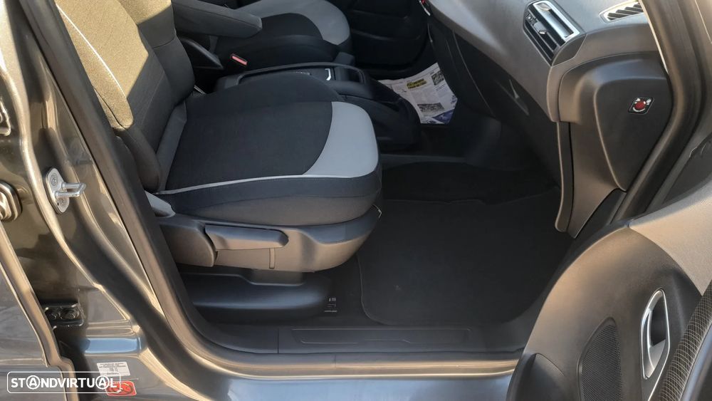 Citroën C4 Picasso 1.6 e-HDi Seduction ETG6 - 46