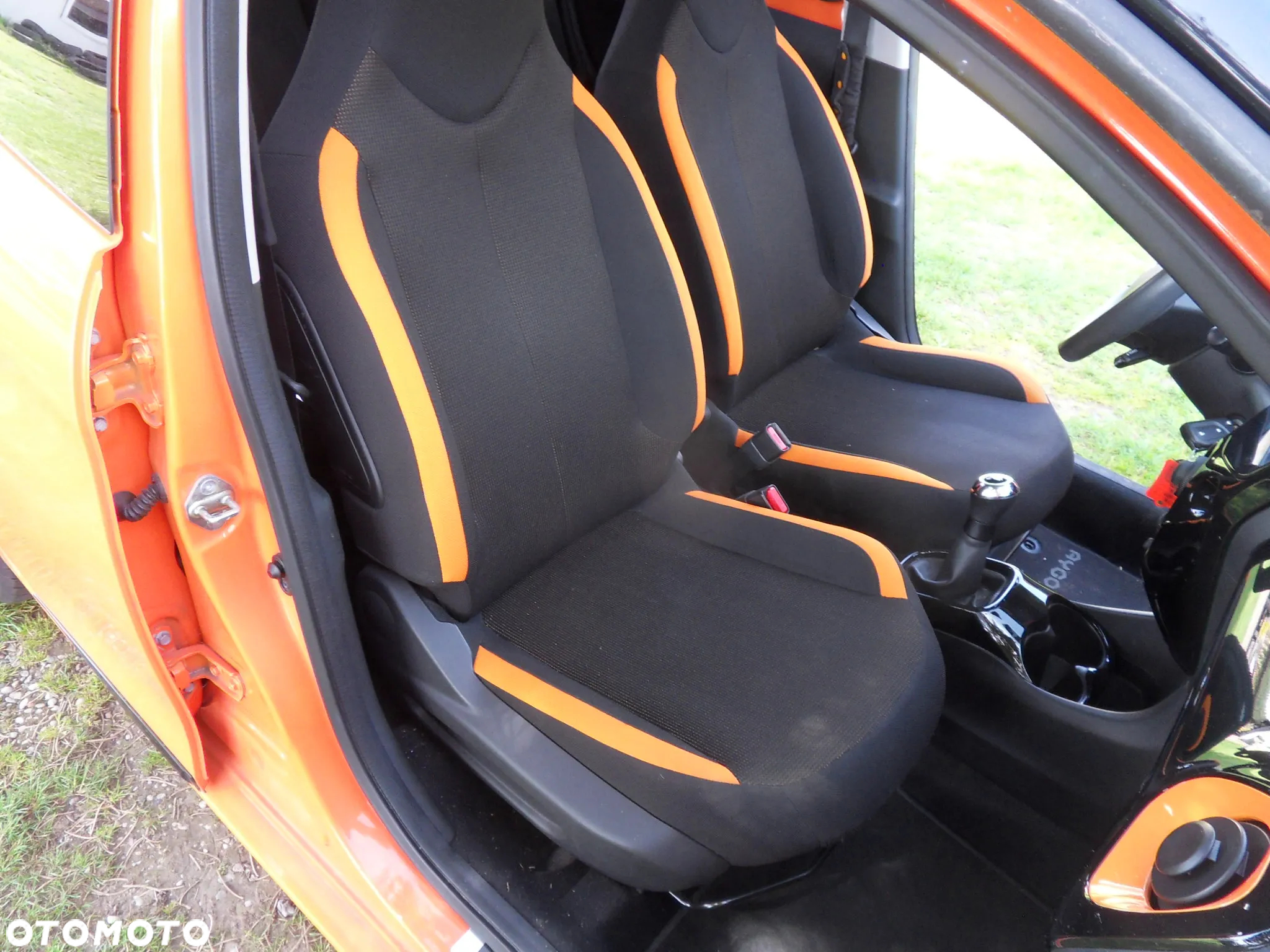 Toyota Aygo x-play connect - 19