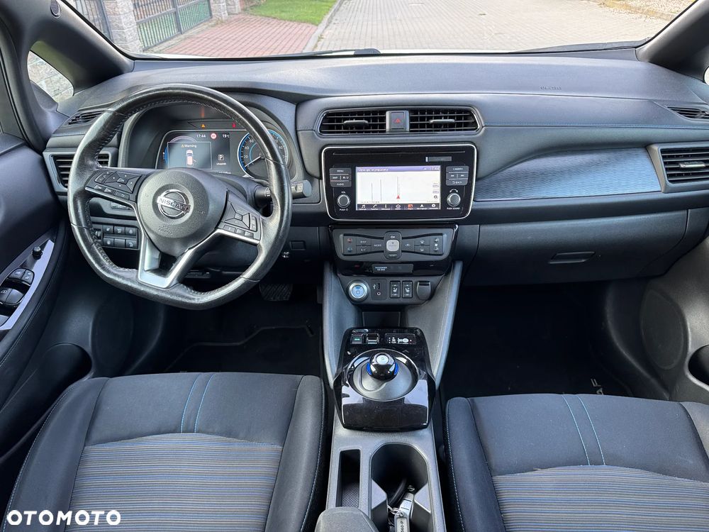 Nissan Leaf 40 kWh ACENTA - 4