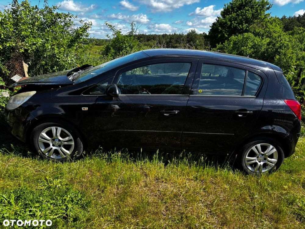 Opel Corsa - 2