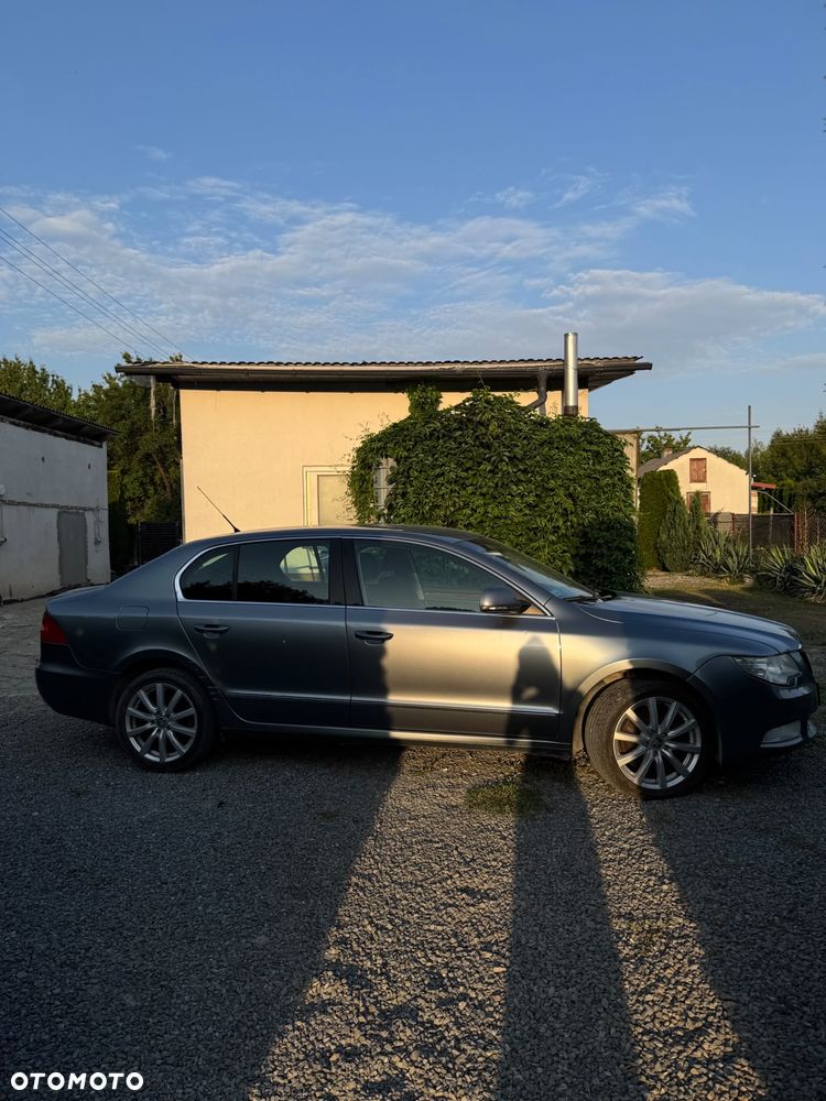 Skoda Superb - 4