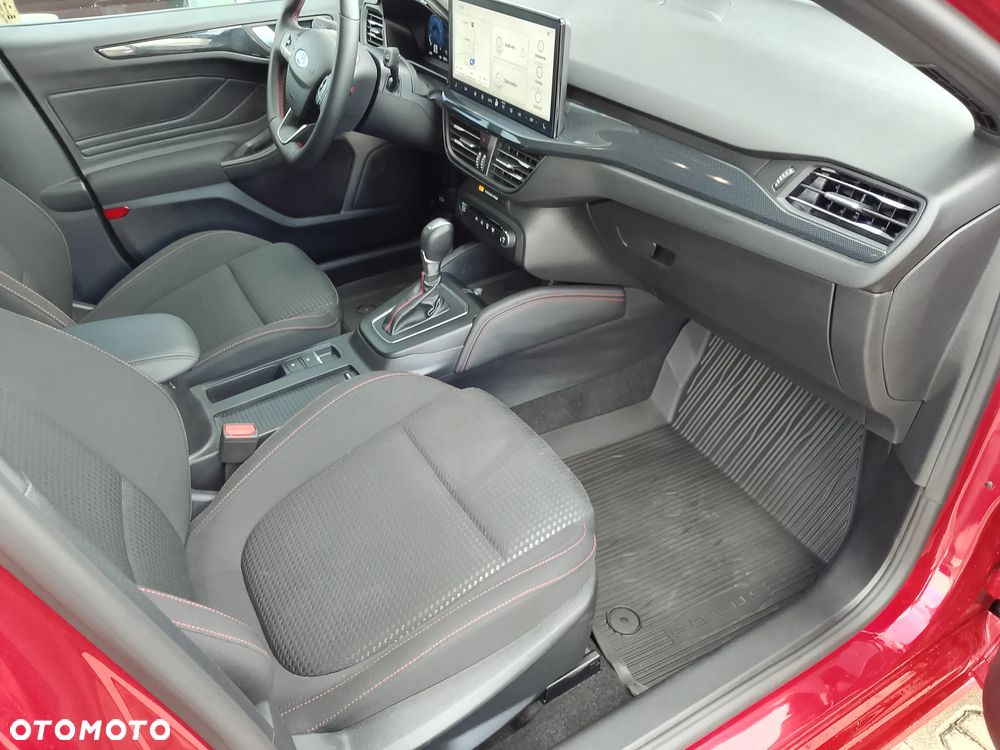 Ford Focus 1.0 EcoBoost mHEV ST-Line X - 18
