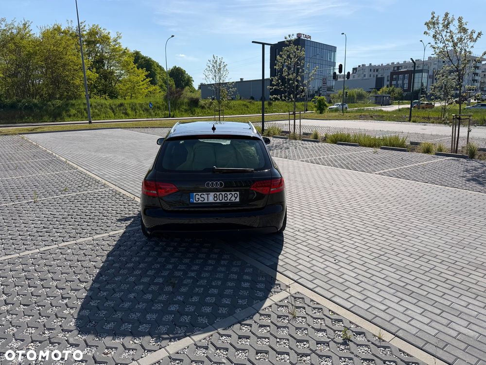 Audi A4 Avant 2.0 TDI - 7