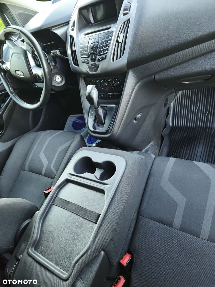 Ford Transit Connect - 15