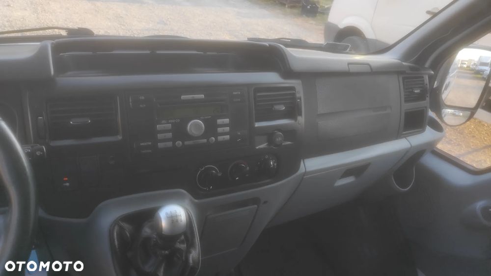 Ford TRANSIT NAPEND 4X4 POLSKI SALON 1 WŁASCICIEL BEZWYPADKOWY MAŁY ORGINALNY PRZEBIEG - 11