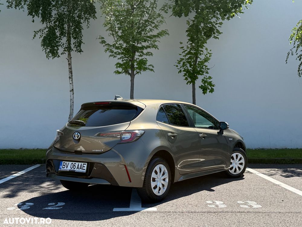 Toyota Corolla - 4