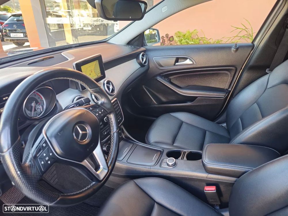 Mercedes-Benz GLA 200 CDi Urban Aut. - 9