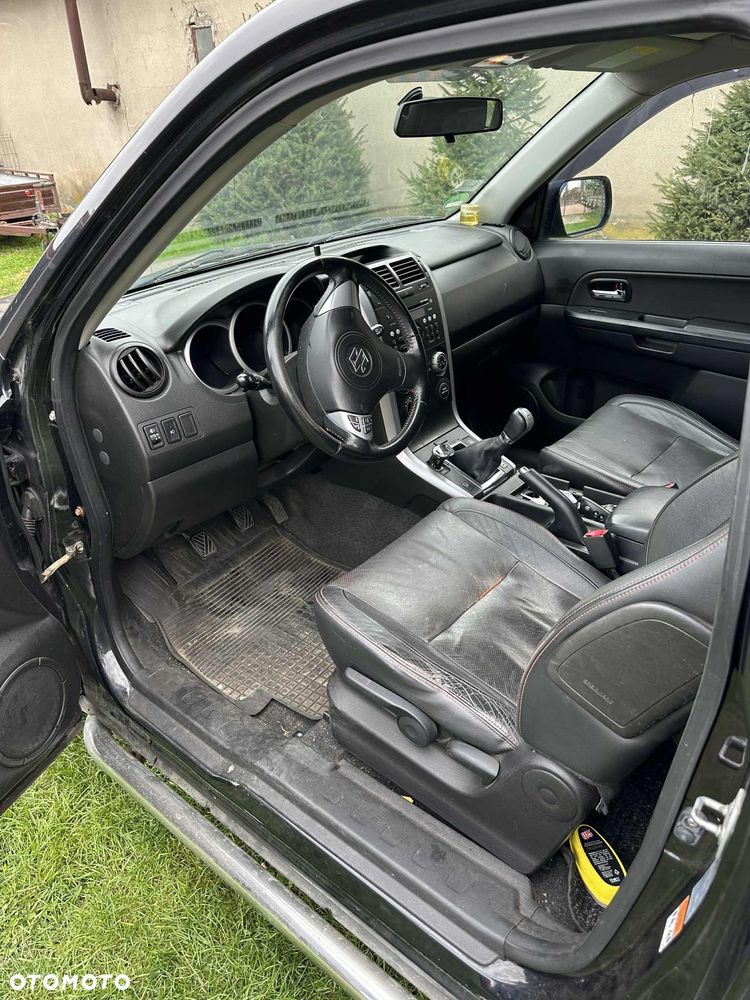 Suzuki Grand Vitara 1.9 DDiS - 9