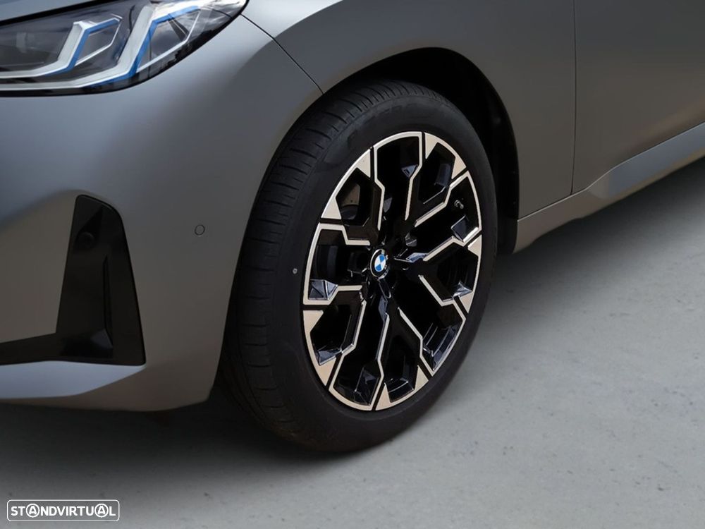 BMW X3 20 d xDrive Pack M - 4