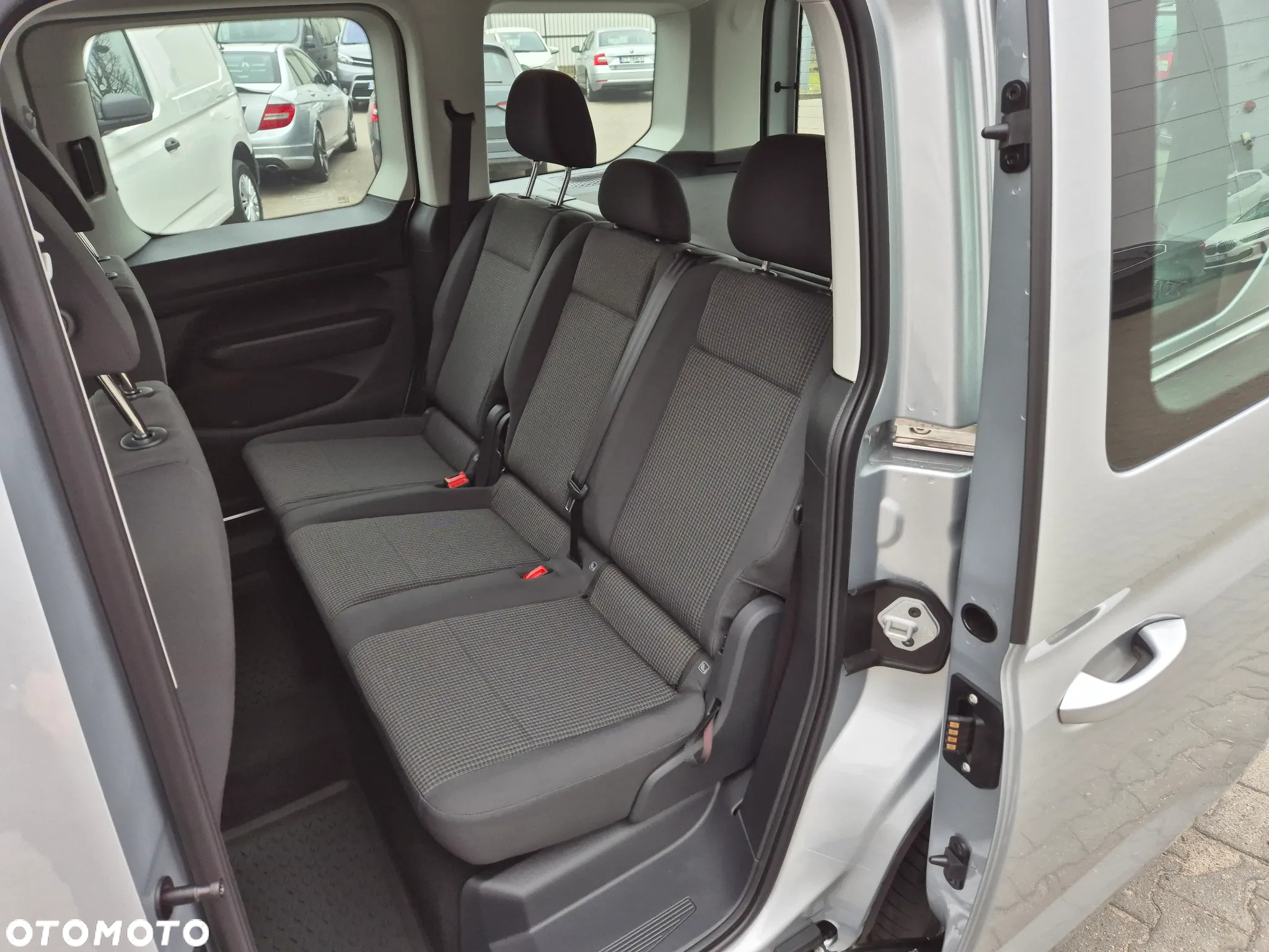 Volkswagen Caddy 2.0 TDI - 17