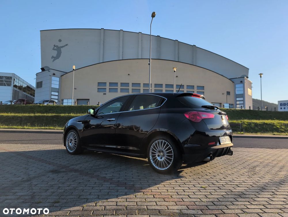 Alfa Romeo Giulietta 1.4 TB MultiAir Distinctive TCT - 1