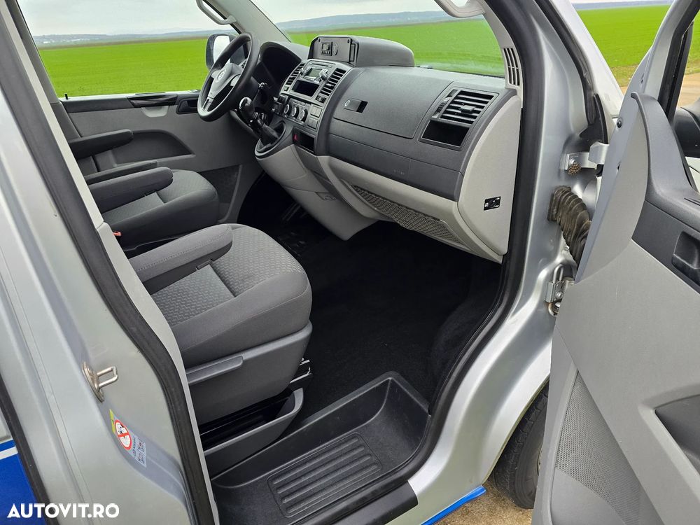 Volkswagen Transporter T5 7FD112/WF2/ZBT/1T3 BMT - 9