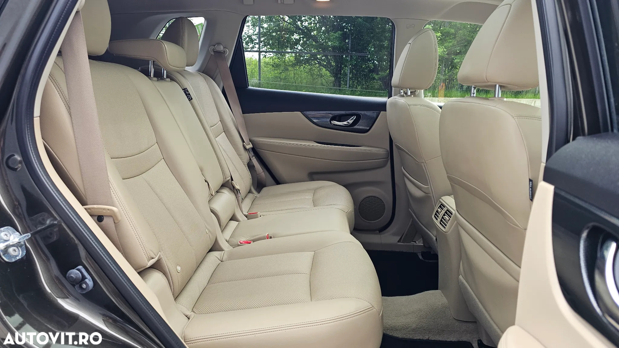 Nissan X-Trail 1.6 dCi Xtronic Tekna - 21