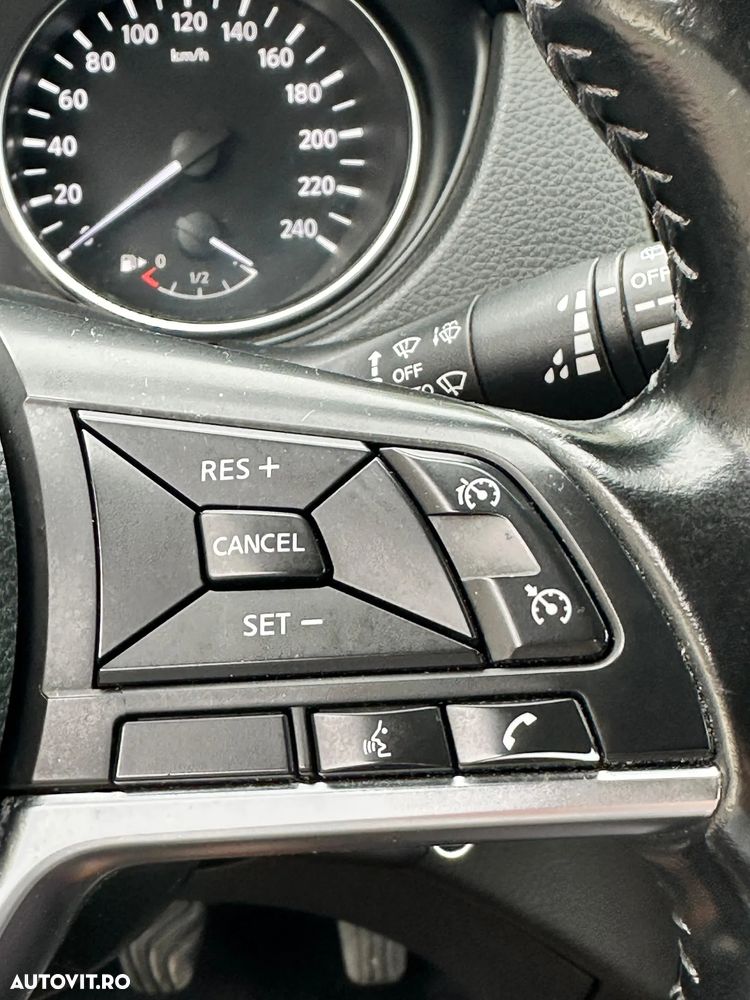 Nissan Qashqai 1.7D 150CP 2WD N-Connecta - 11