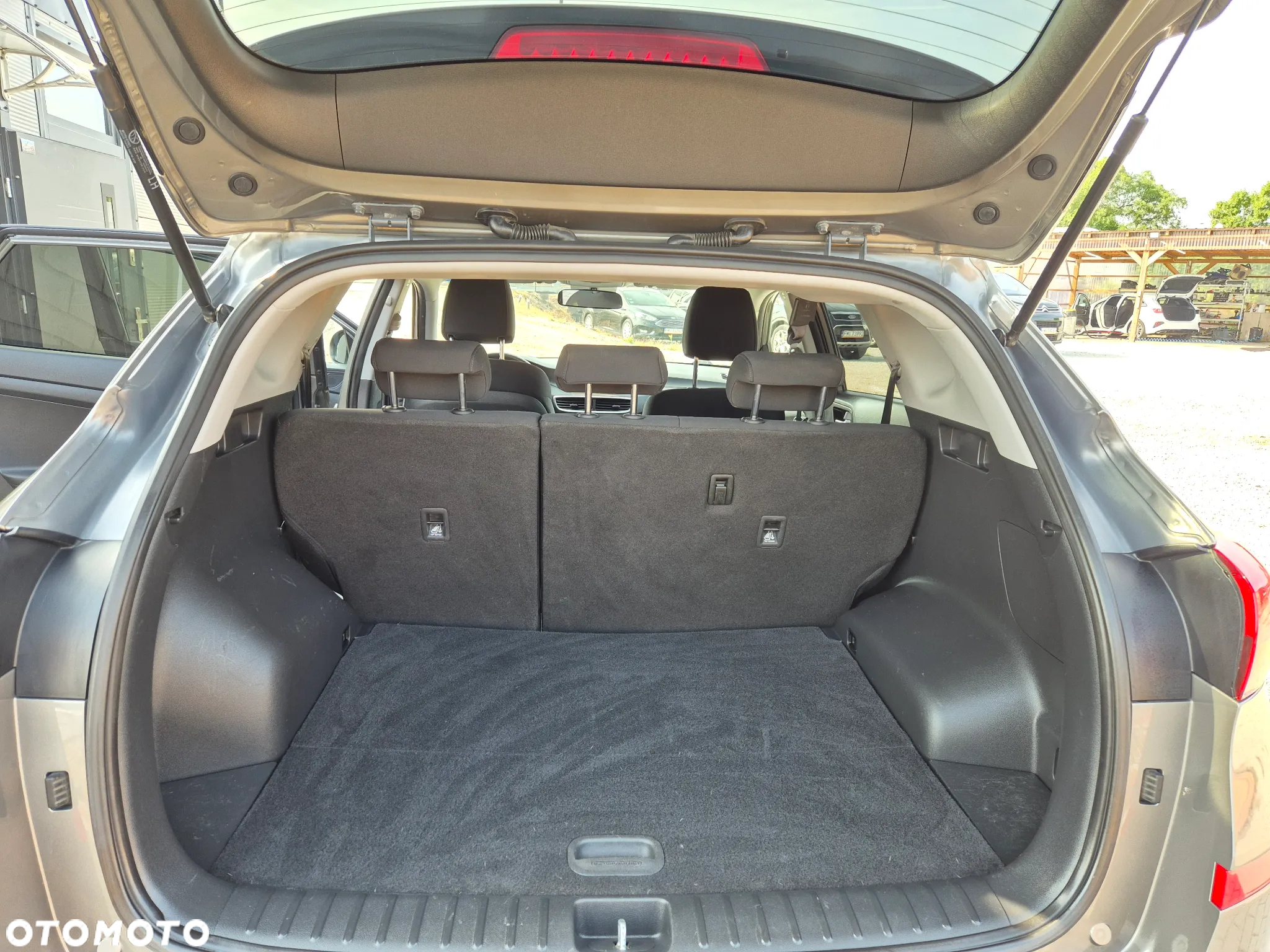 Hyundai Tucson blue 1.6 CRDi 4WD Premium - 16