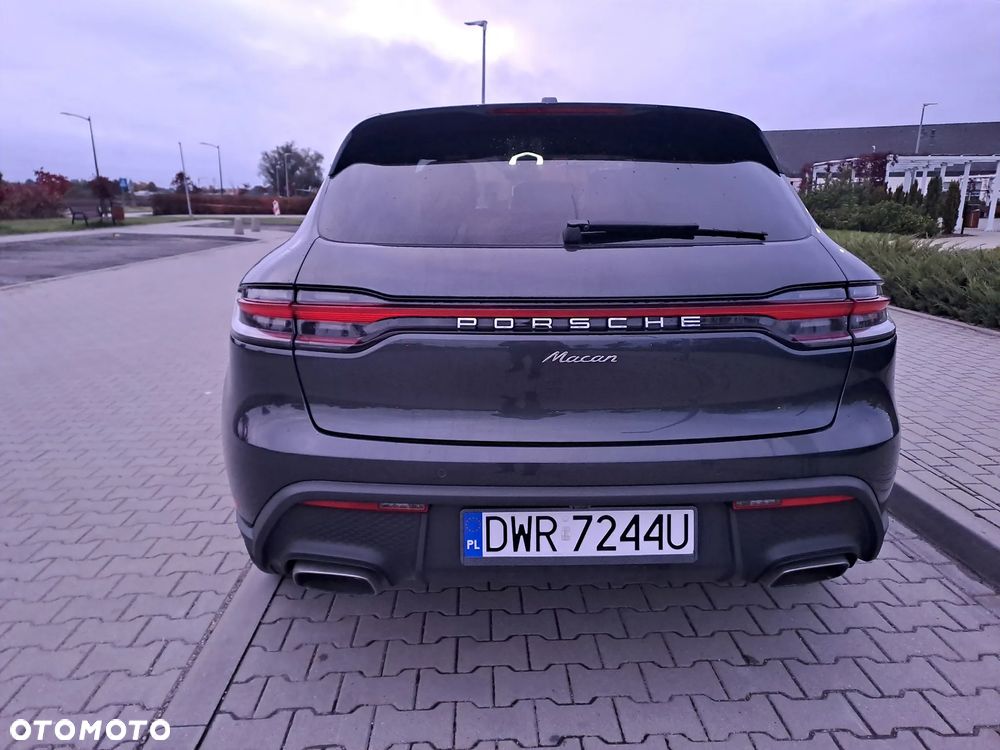 Porsche Macan Standard - 12