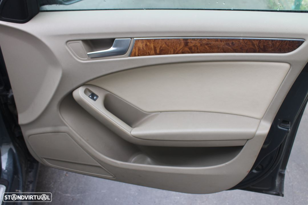 Audi A4 de 2008 - 12
