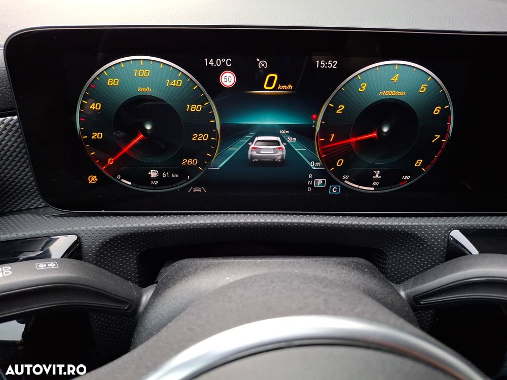 Mercedes-Benz CLA 180 7G-DCT - 26