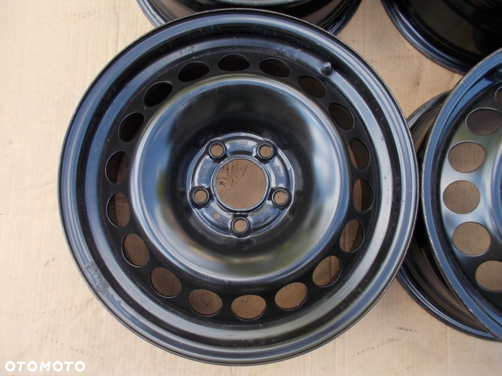 4x Felgi 16 Audi A4 B8 A6 C7 7j 5x112 ET39 / 8K0601027A - 7