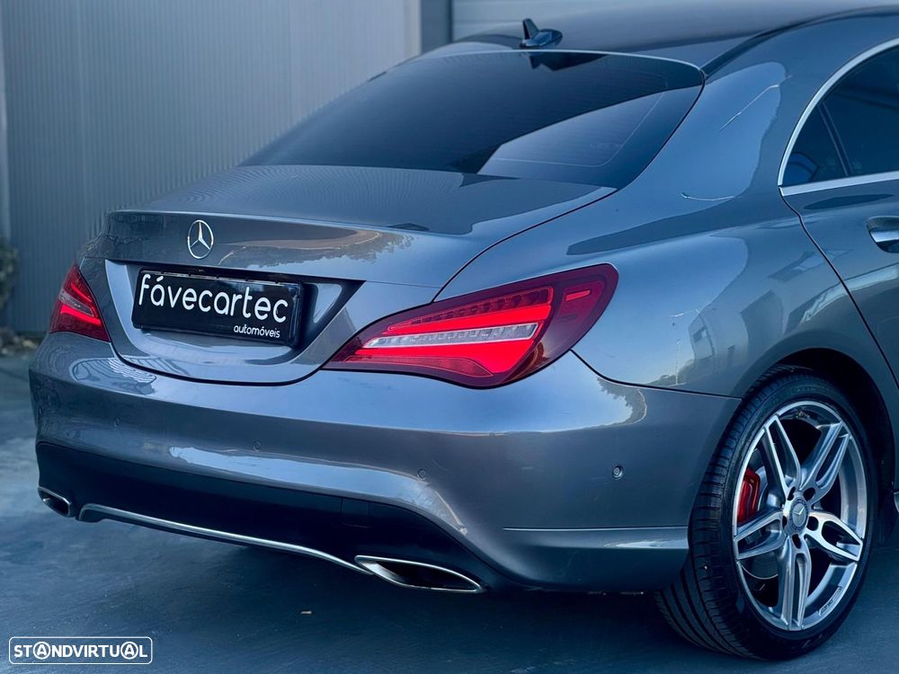 Mercedes-Benz CLA 180 7G-DCT Urban - 10