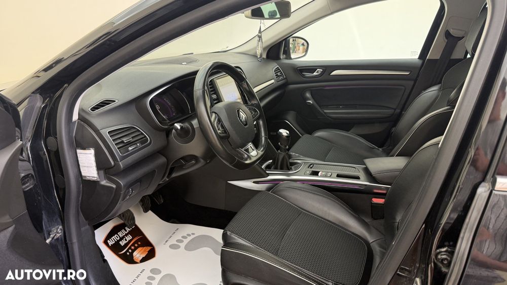 Renault Megane - 12