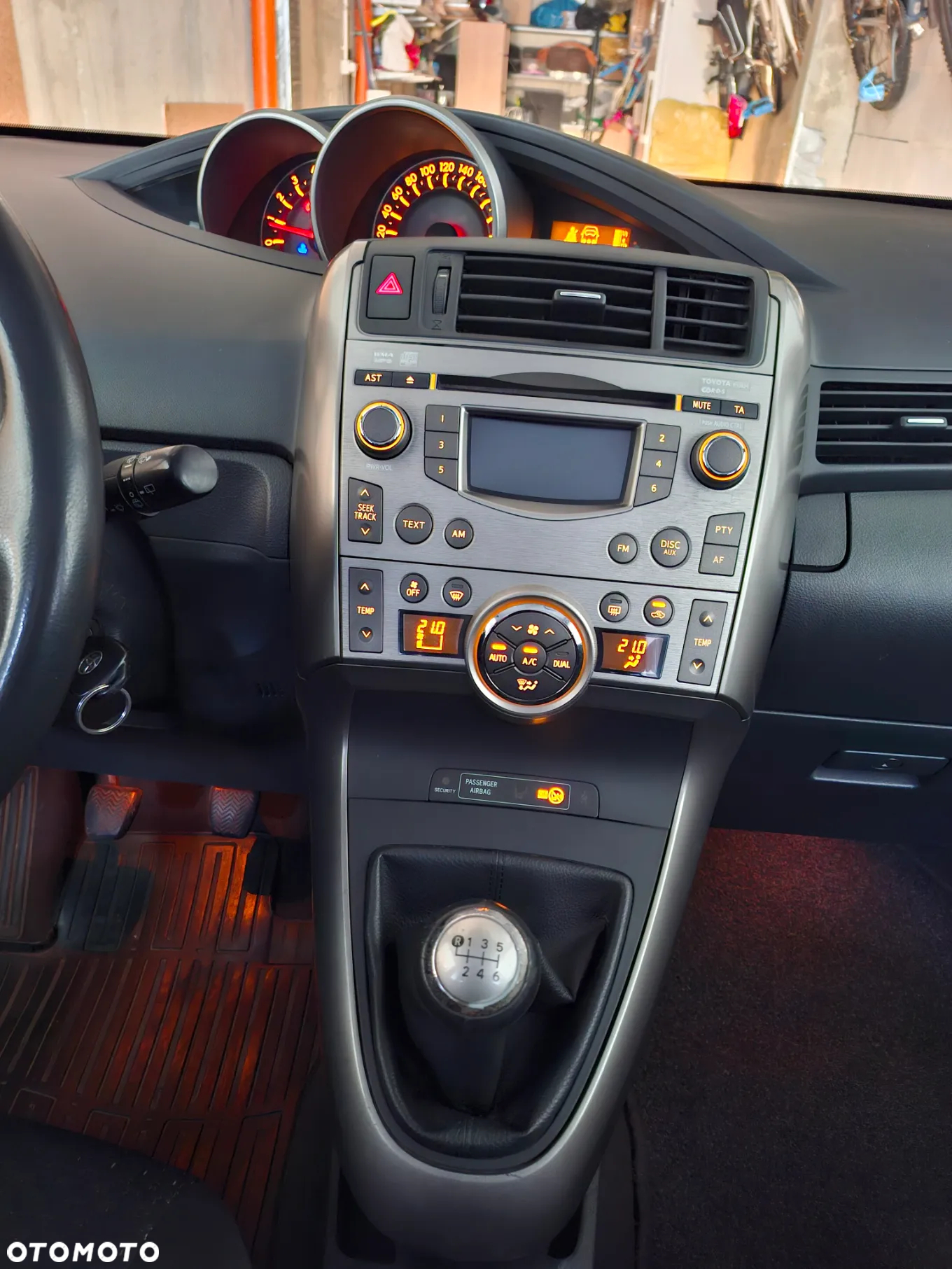 Toyota Verso 2.0 D-4D Luna 7os - 18