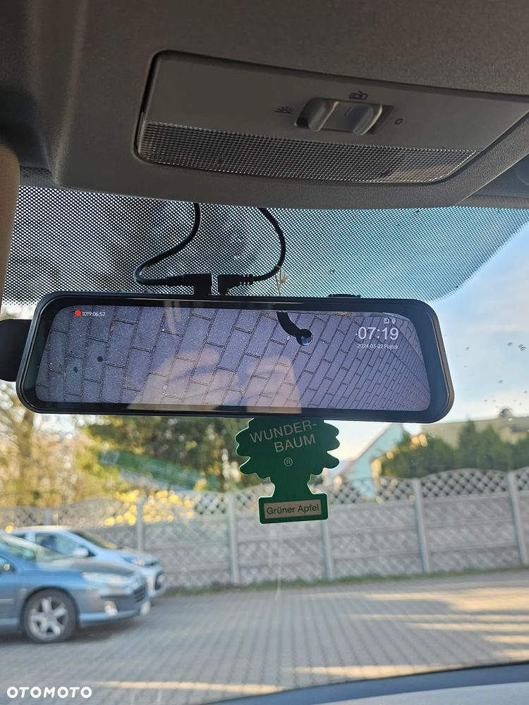 Volkswagen Caddy - 10