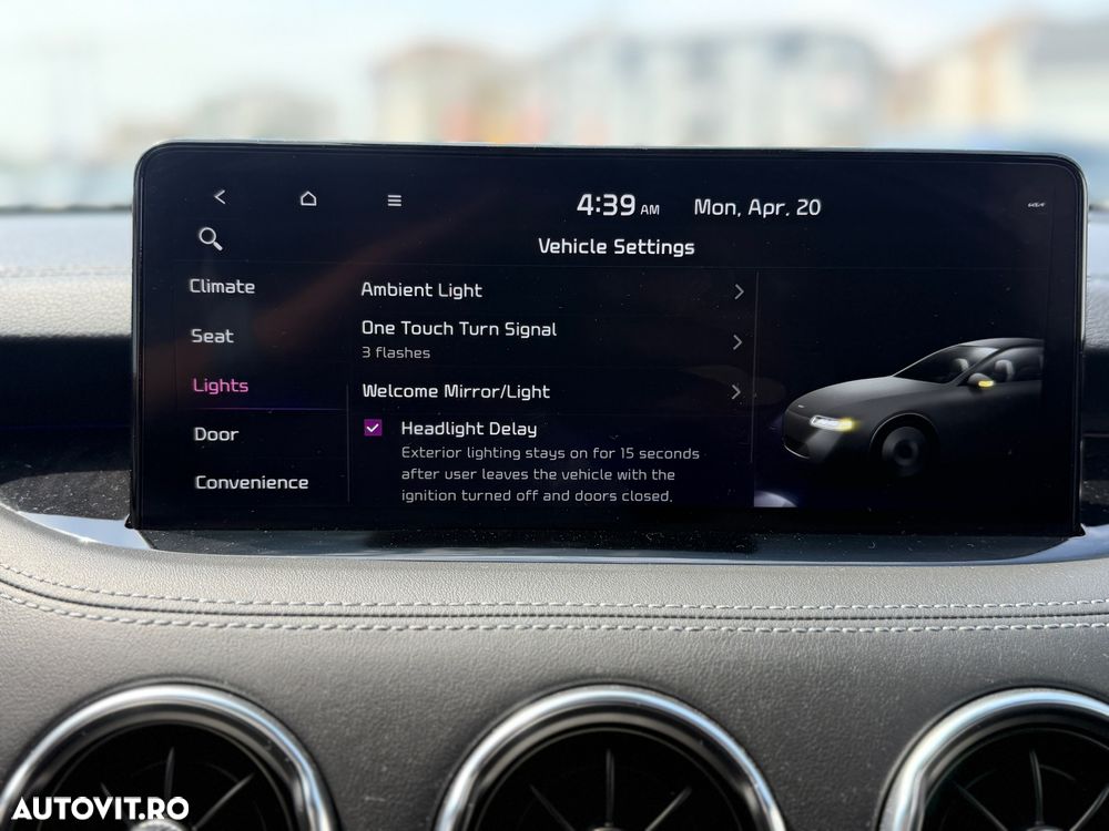 Kia Stinger 3.3 T-GDI 8AT AWD GT - 26