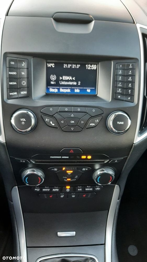 Ford Galaxy 1.5 EcoBoost Trend - 24