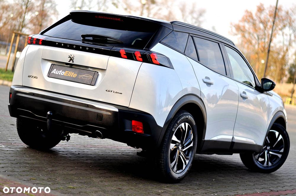 Peugeot 2008 BlueHDi 130 EAT8 GT - 16